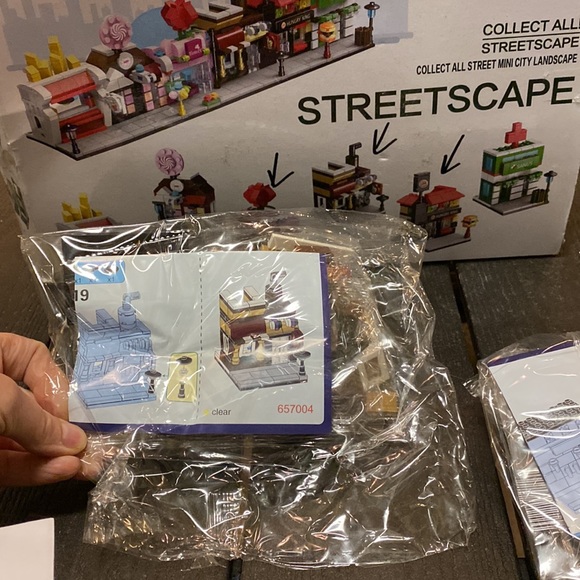 FUN LITTLE TOYS 3. Packs Mini City Shop Street View Building - Picture 3 of 8